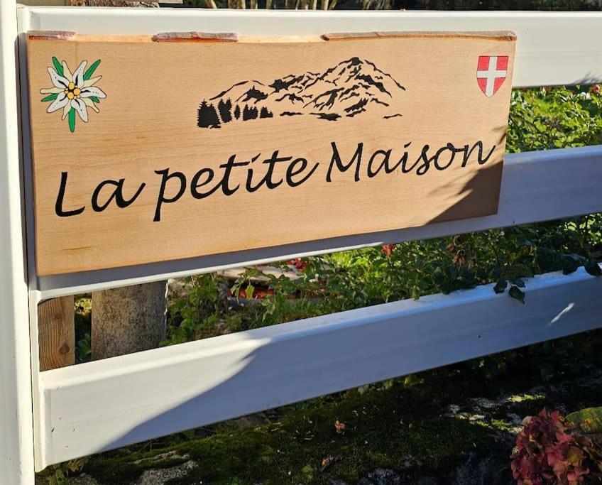 La Petite Maison Bonvillard Exterior foto